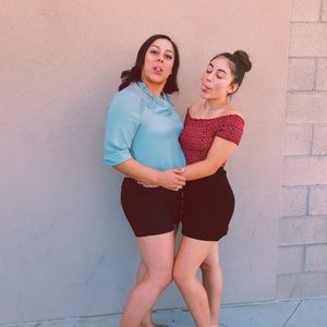 Meet your Posher, Desiree